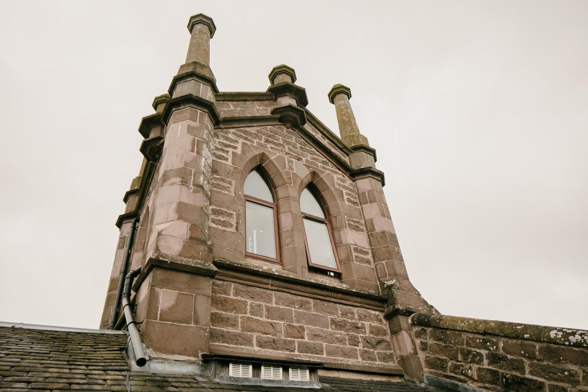The Church Tower ครีฟ ภายนอก รูปภาพ
